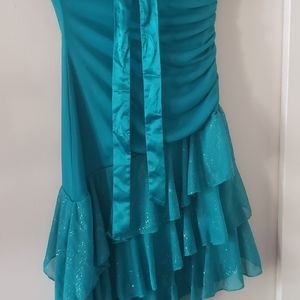/green size small, Byerwear too dress $9